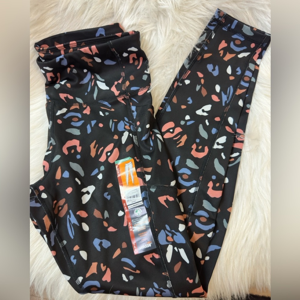 NWT Avia Black and‎ Multicolor Leggings Size M - Picture 1 of 2